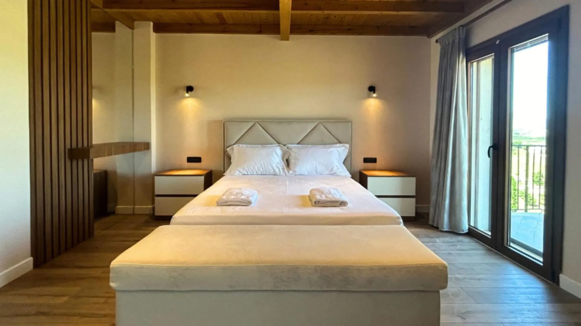 Hotel Vila Ami Trajas
