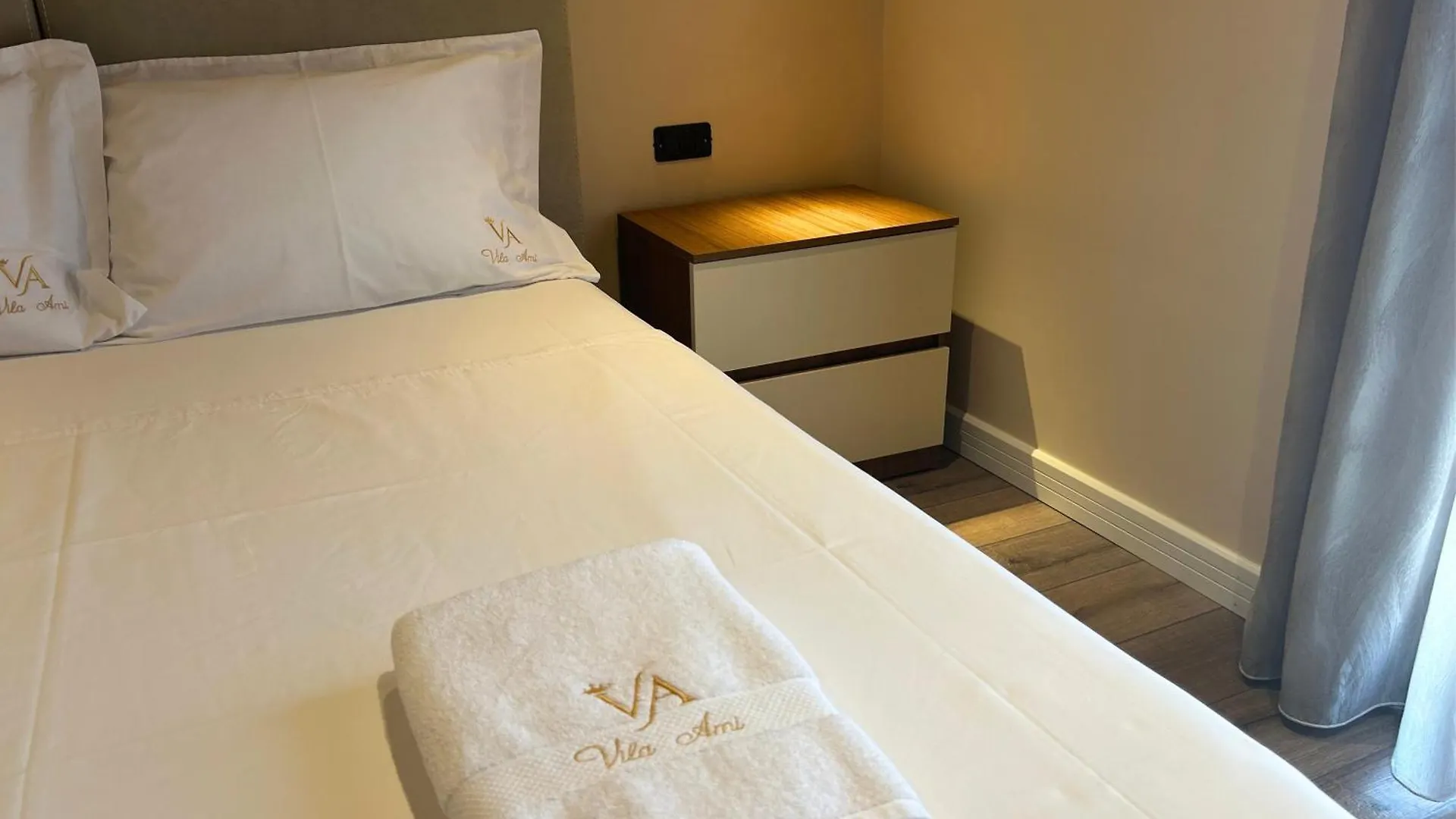 Hotel Vila Ami Trajas